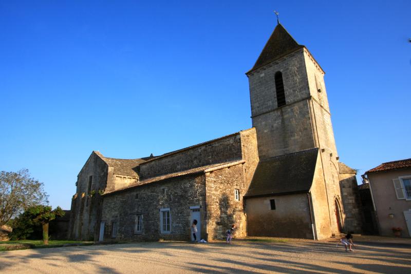 Eglise Saint-Sylvain, Saint-Sauvant