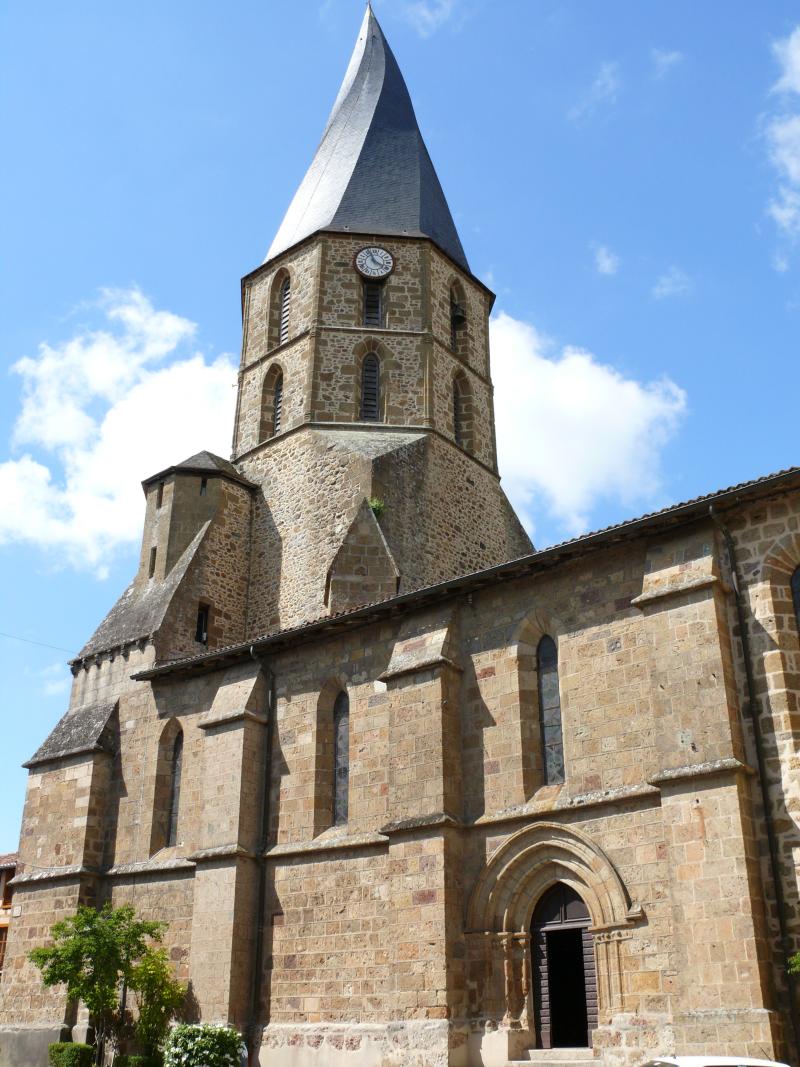 Eglise Saint-Julien, Rochechouart
