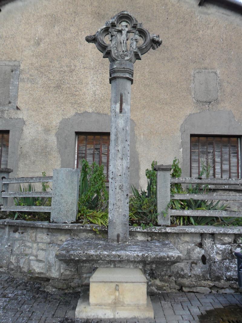 Croix de village, Aouze