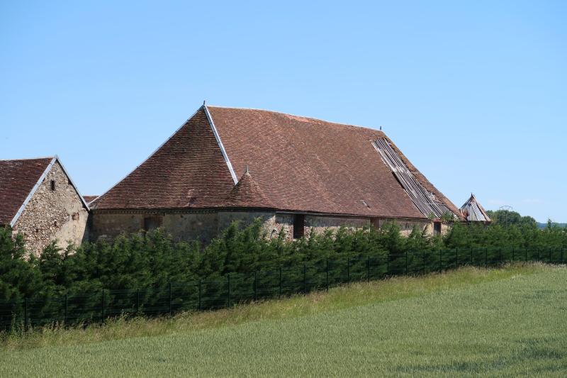 Ancienne grange cistercienne de Toucheboeuf, Lailly