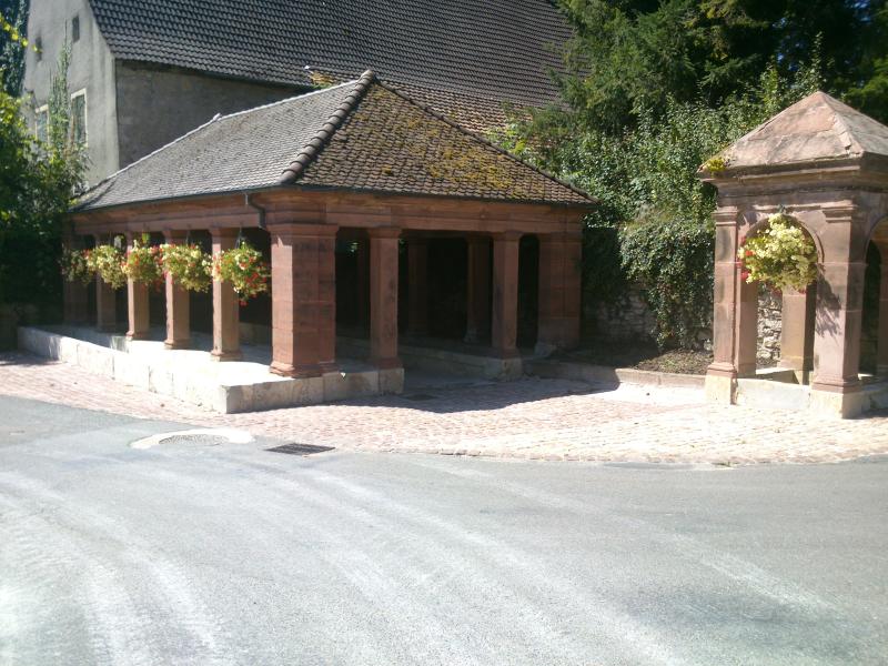 Fontaine-lavoir dite du château