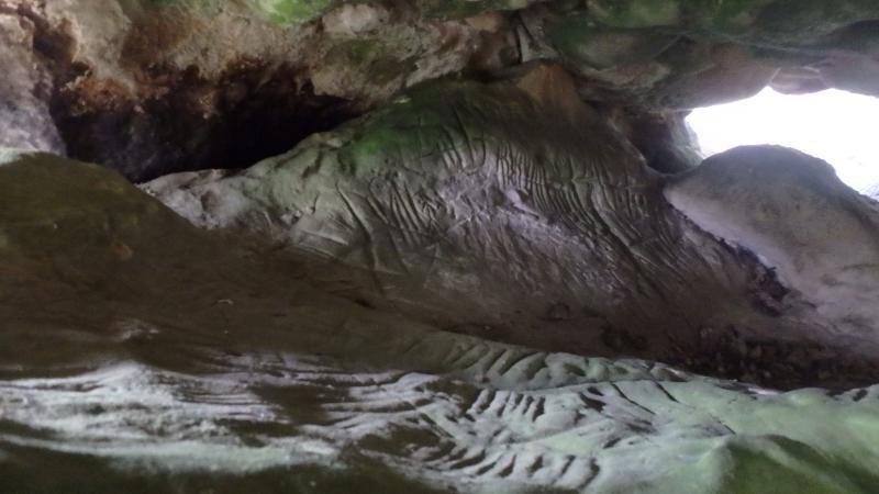 Grotte ornée