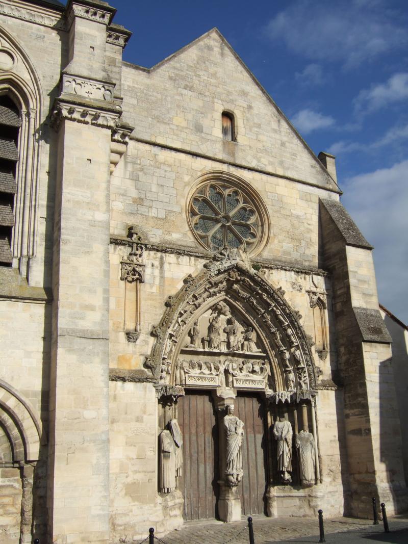 Eglise de l'ancienne abbaye, actuellement basilique Notre-Dame-de-Bonne-Garde, Longpont-sur-Orge
