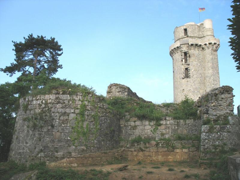 Ancien château, Montlhéry