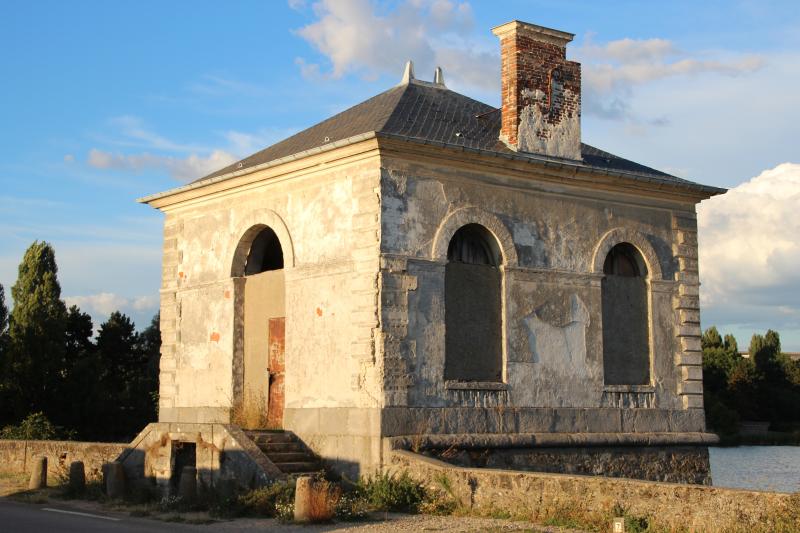 Pavillon de l'Etang, Saclay