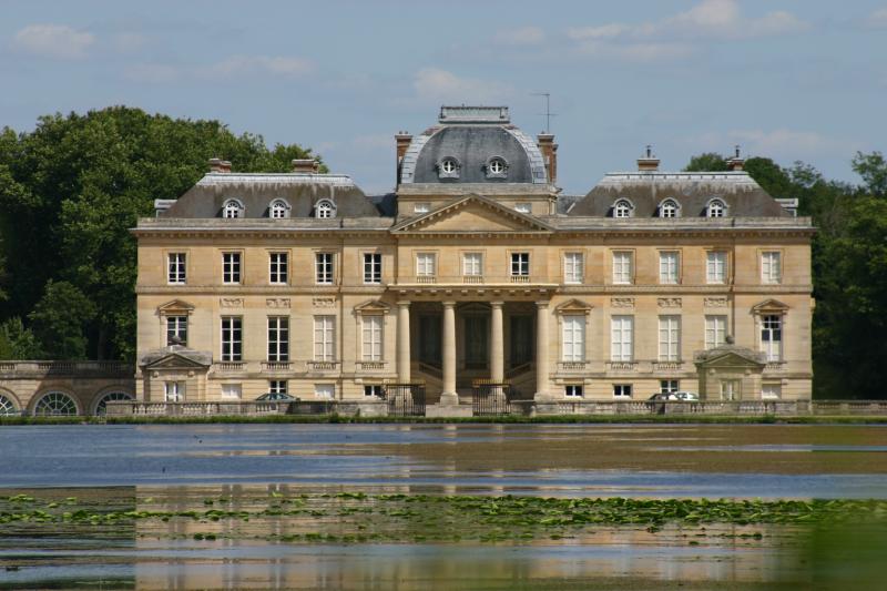 Domaine du Château du Marais, Le Val-Saint-Germain