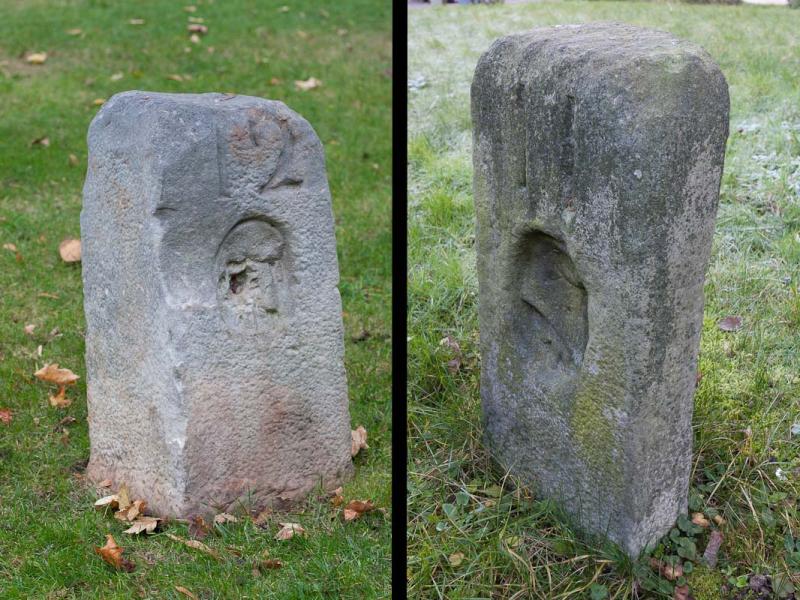 Bornes n° 11 et 12 à bonnet phrygien