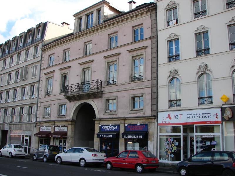 Immeuble, Sèvres