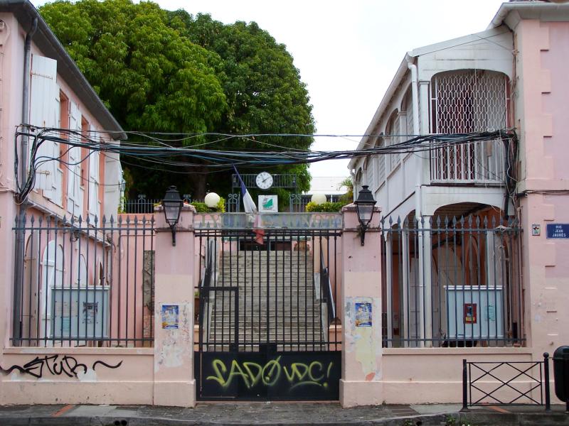 Ancien Lycée Carnot, actuellement Faculté de lettres, Pointe-à-Pitre
