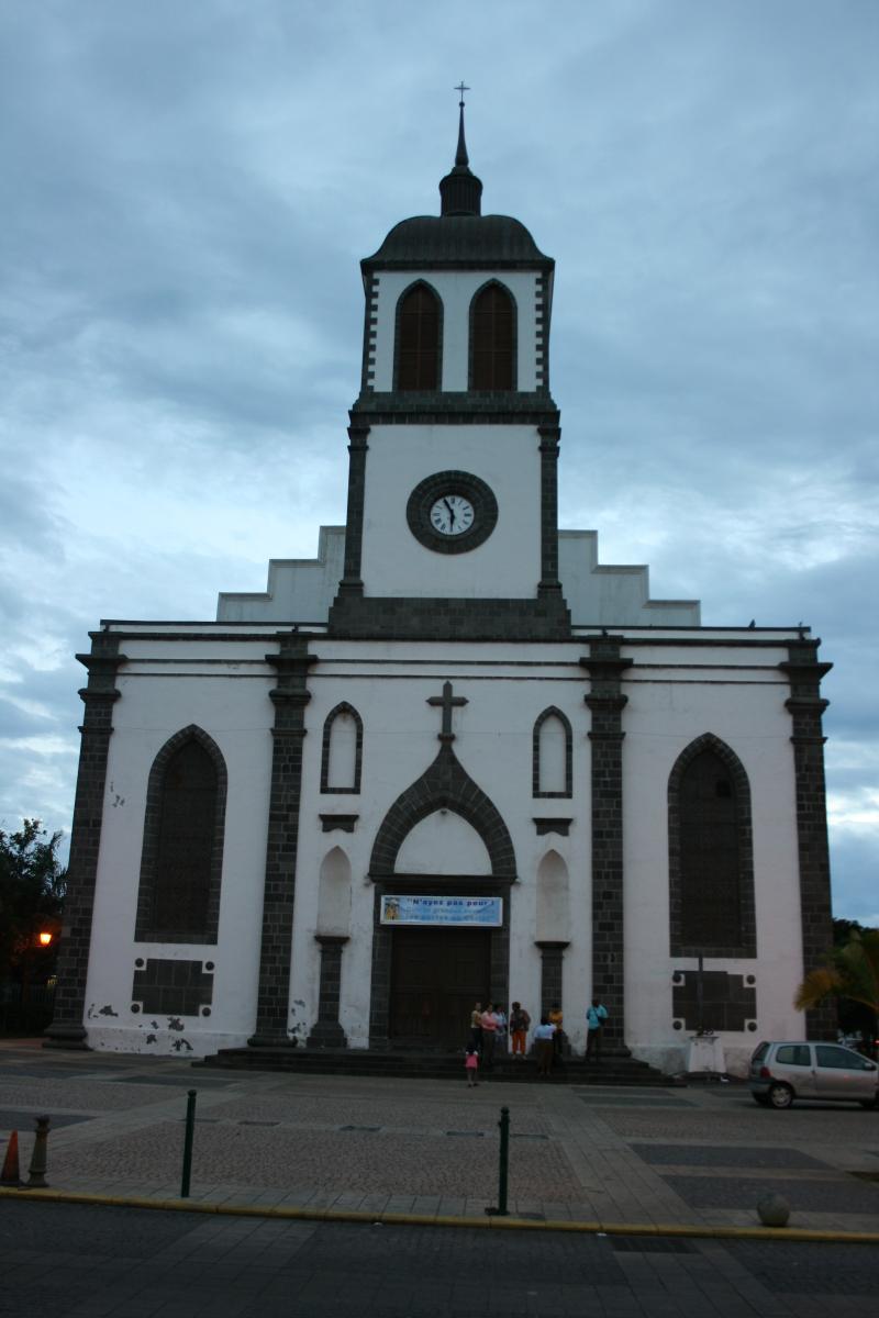 Eglise paroissiale Saint-Louis, Saint-Louis