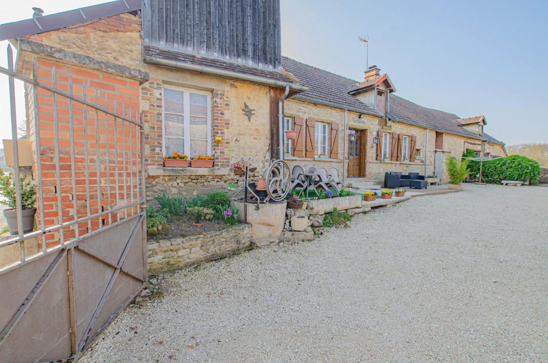 Photo 1 — Briel-sur-Barse, Aube (10140)