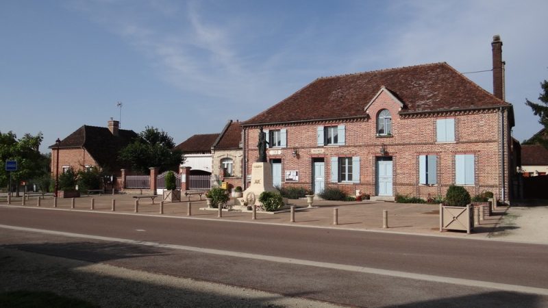 Photo 2 — Montreuil-sur-Barse, Aube (10270)