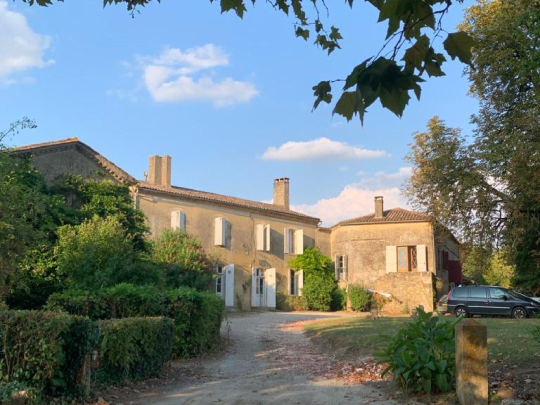 Photo 2 — Les Esseintes, Gironde (33190)