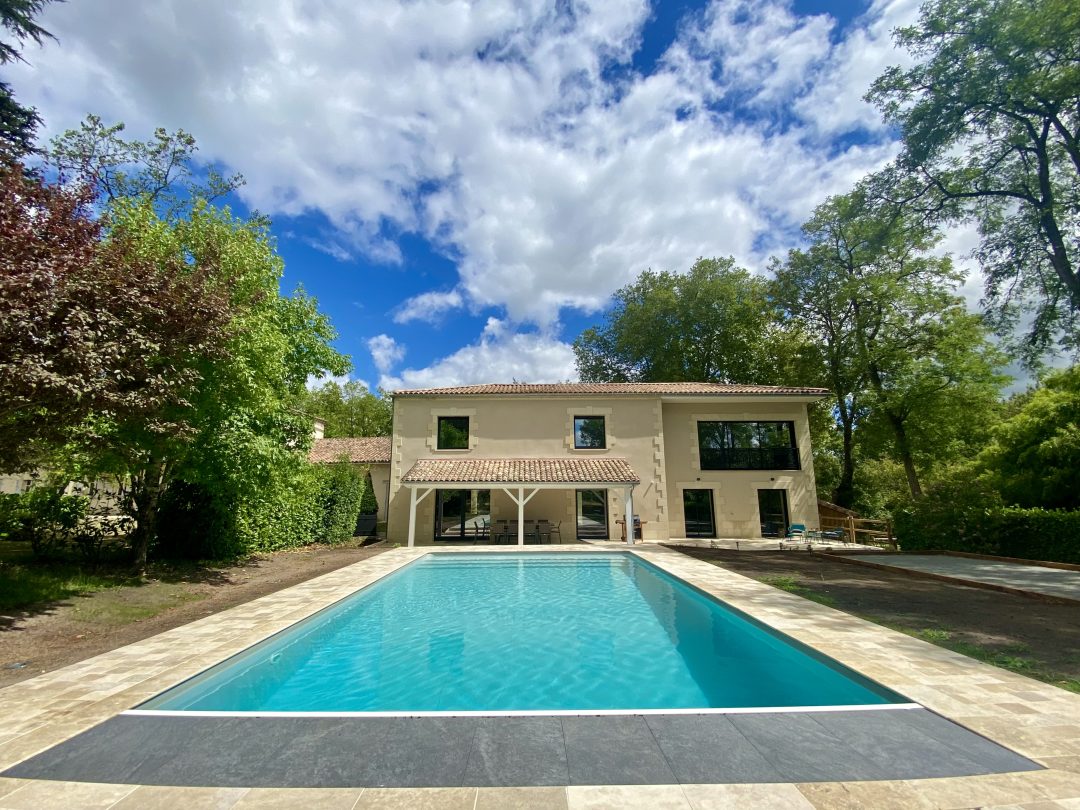 Photo 2 — Vérac, Gironde (33240)