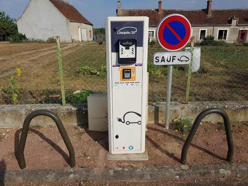 Photo 2 — Chasseneuil, Indre (36800)