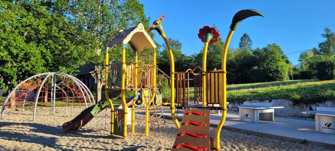 Photo 2 — Maisod, Jura (39260)