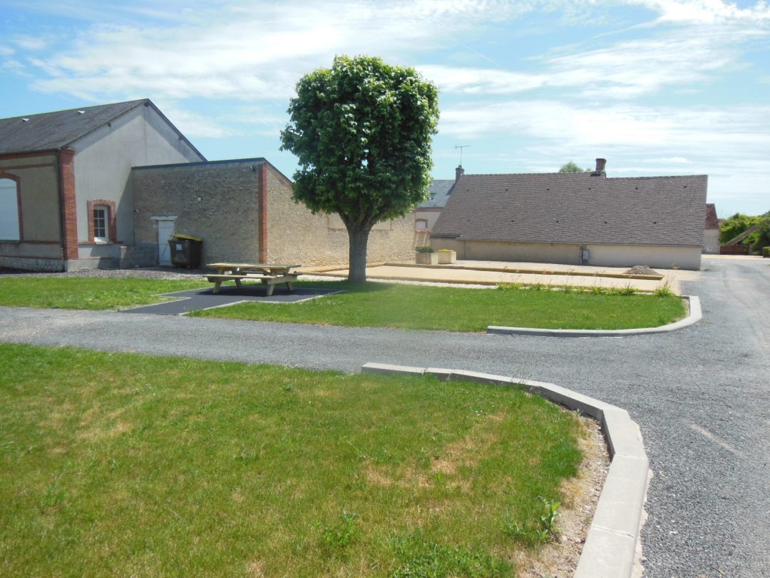 Photo 2 — Saint-Hilaire-sur-Puiseaux, Loiret (45700)