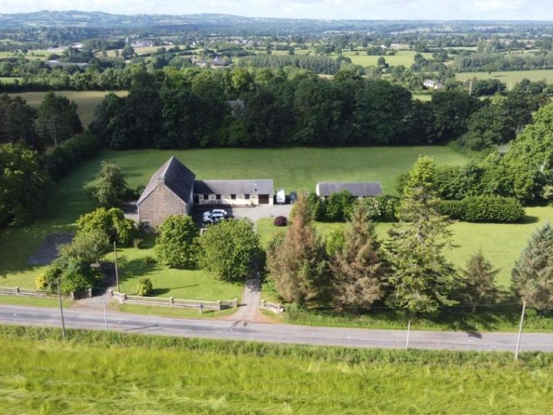 Photo 2 — Moyon Villages, Manche (50860)
