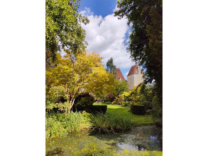 Photo 2 — Cour-Maugis sur Huisne, Orne (61110)