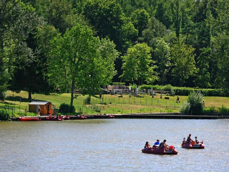 Photo 2 — Saint-Evroult-Notre-Dame-du-Bois, Orne (61550)