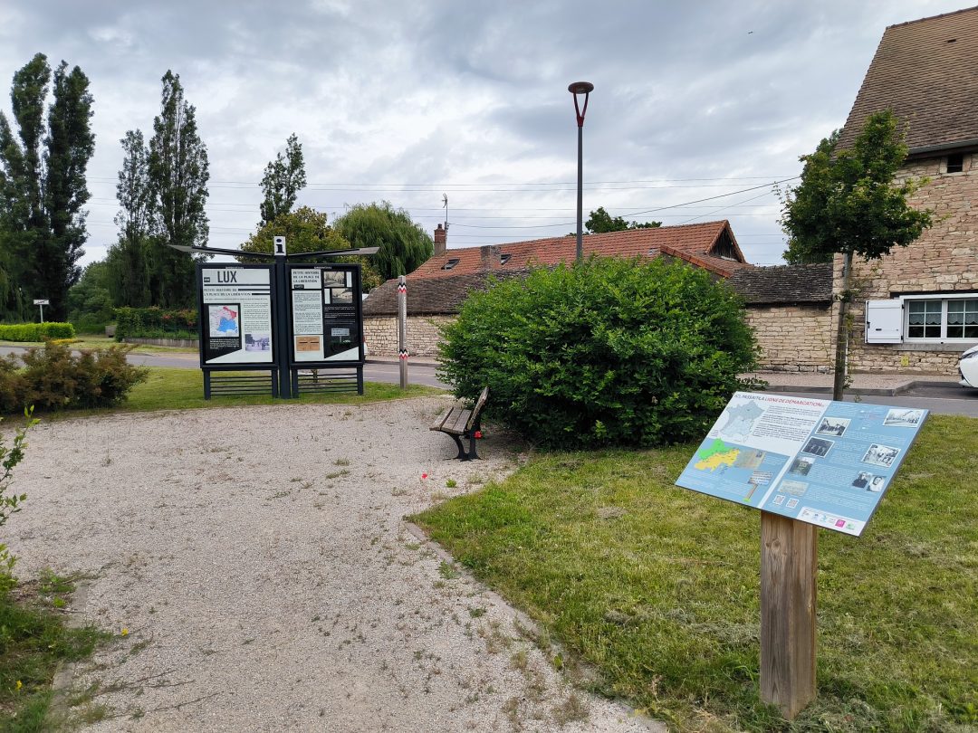 Photo 2 — Lux, Saône-et-Loire (71100)