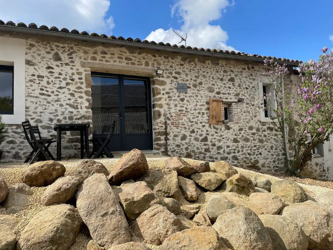 Photo 2 — Combrand, Deux-Sèvres (79140)