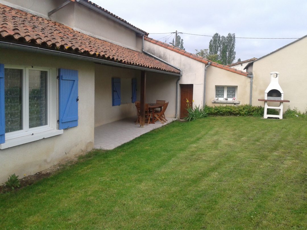 Photo 2 — Lhommaizé, Vienne (86410)