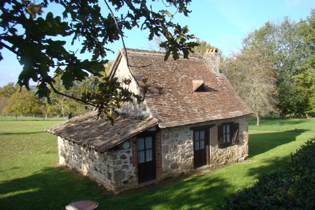 Photo 2 — Saint-Priest-Ligoure, Haute-Vienne (87800)