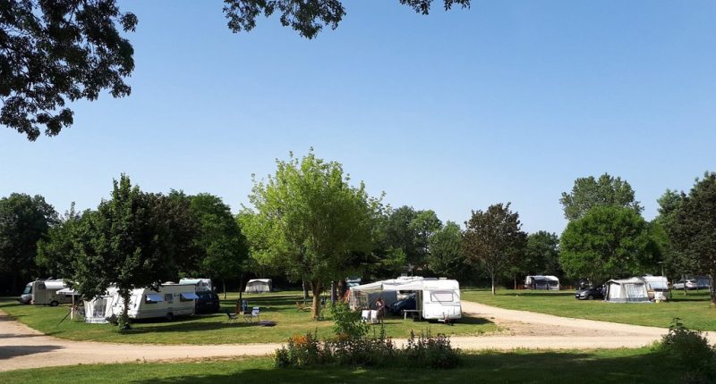 Ligny-Le-Châtel, Yonne