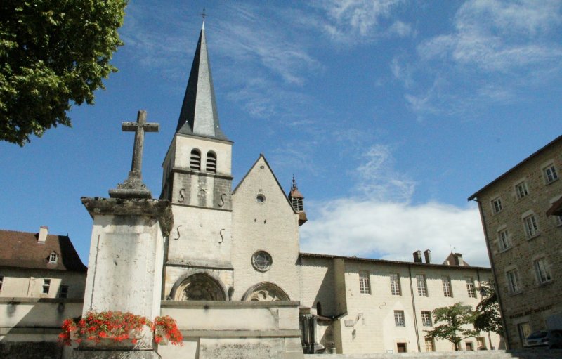 Ambronay