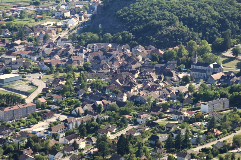 Ceyzérieu