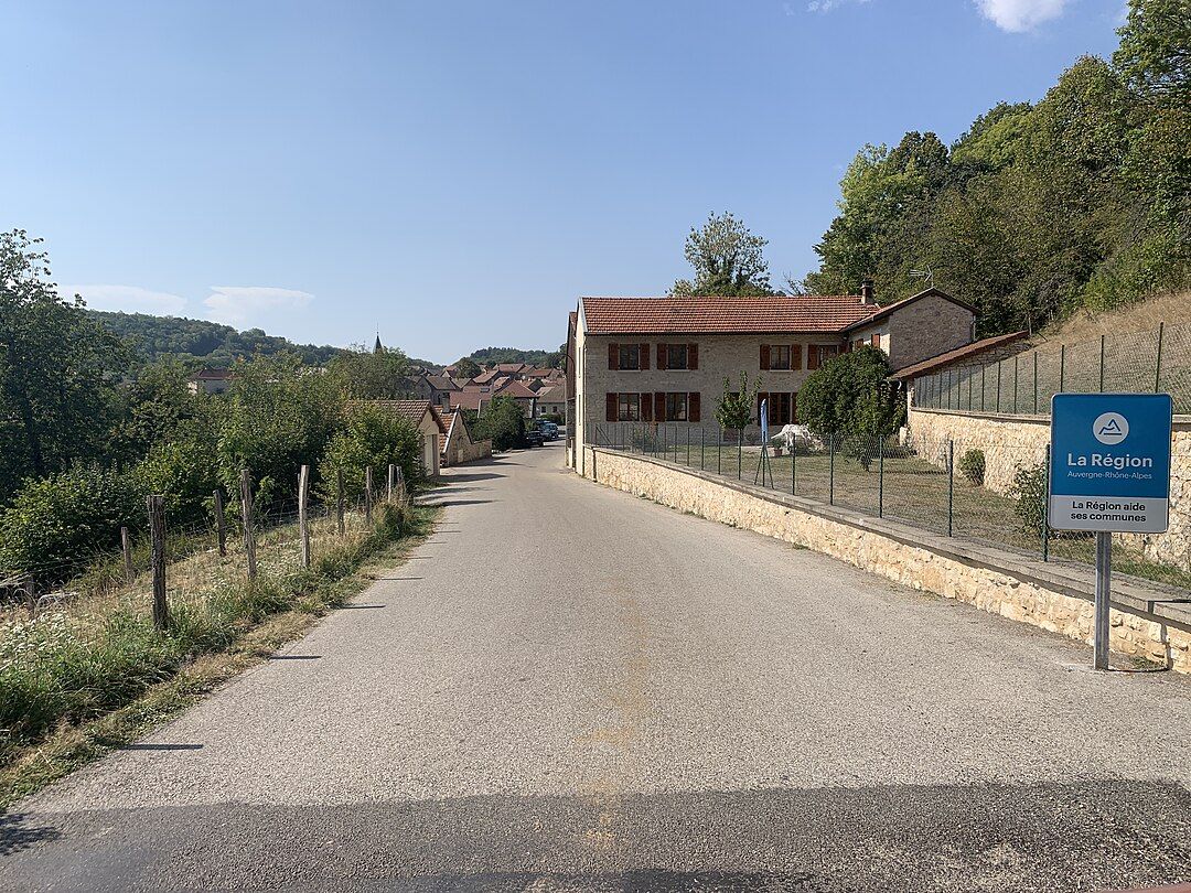 Photo 4 — Lompnas, Ain (01680)