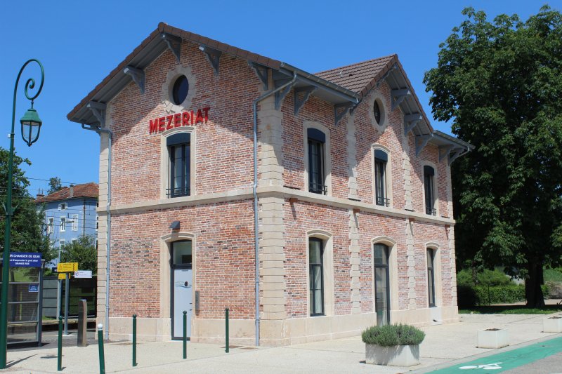 Mézériat