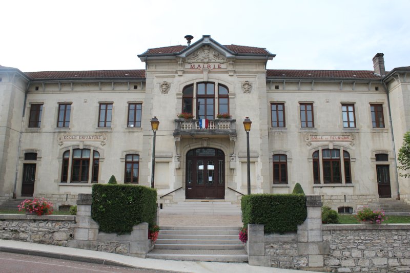 Neuville-sur-Ain