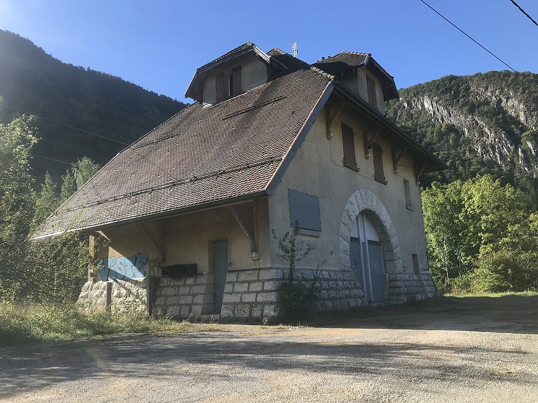 Photo 2 — Les Neyrolles, Ain (01130)