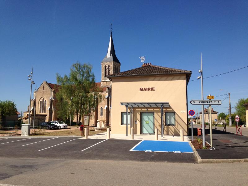 Photo 1 - Ozan, Ain (01190)