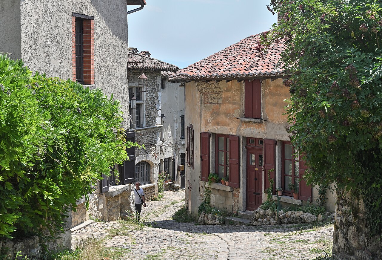 Photo 9 — Pérouges, Ain (01800)