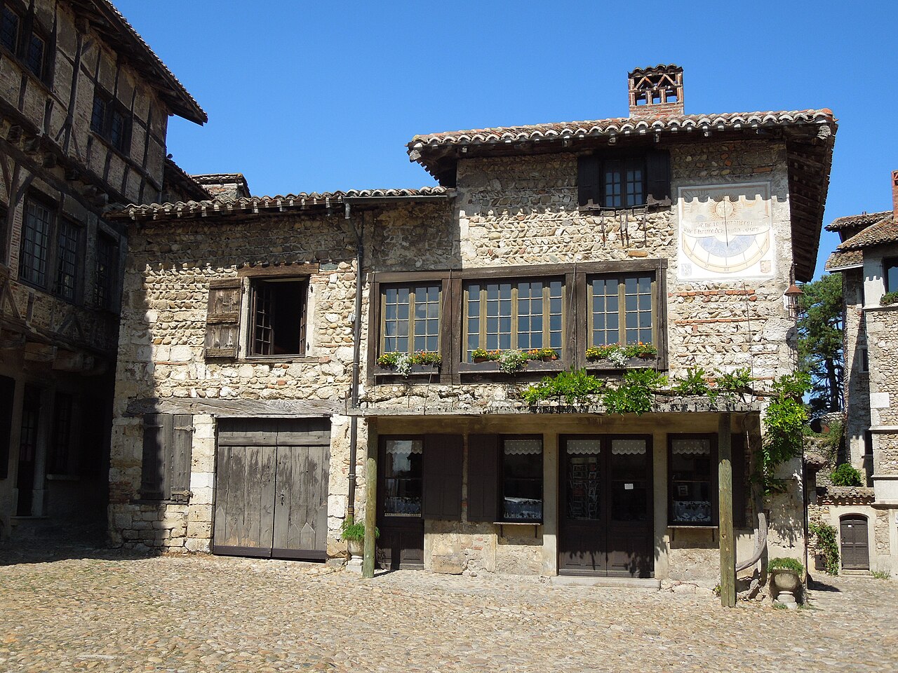 Photo 15 — Pérouges, Ain (01800)