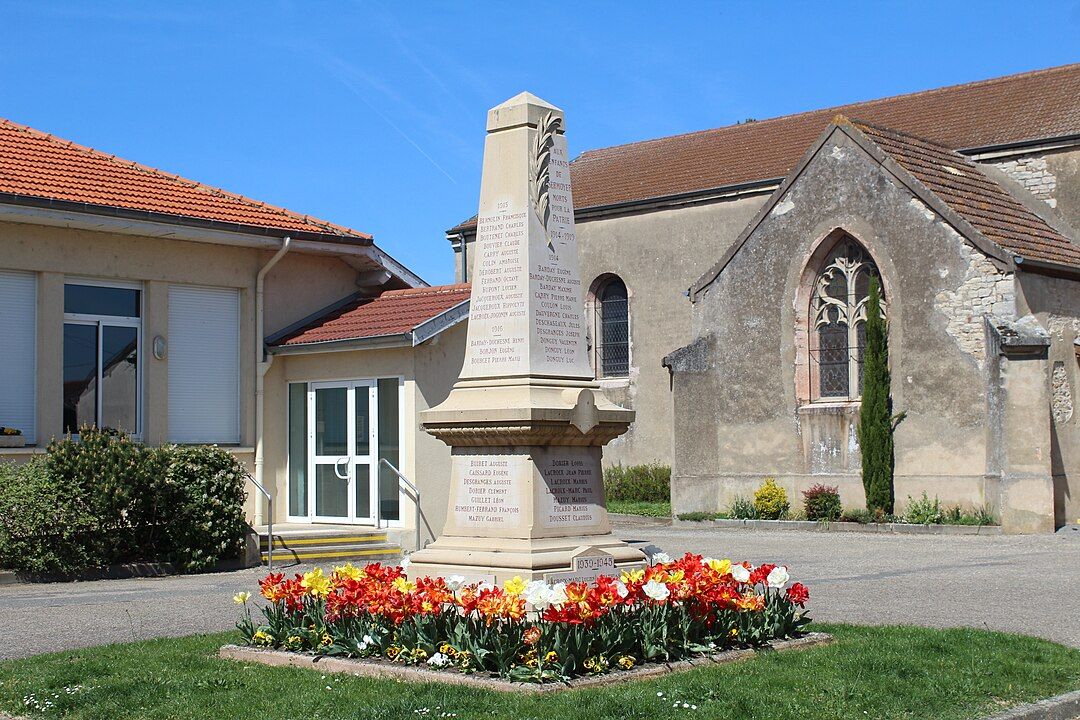 Photo 2 — Sermoyer, Ain (01190)