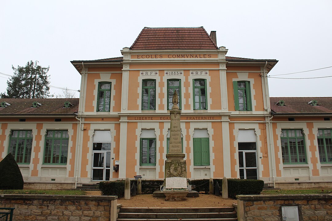 Photo 3 — Thoissey, Ain (01140)