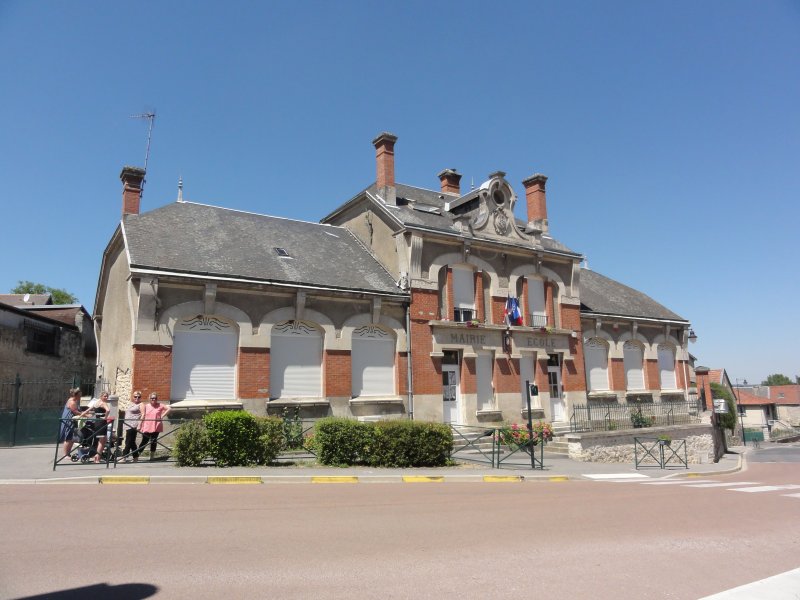Bourg-et-Comin