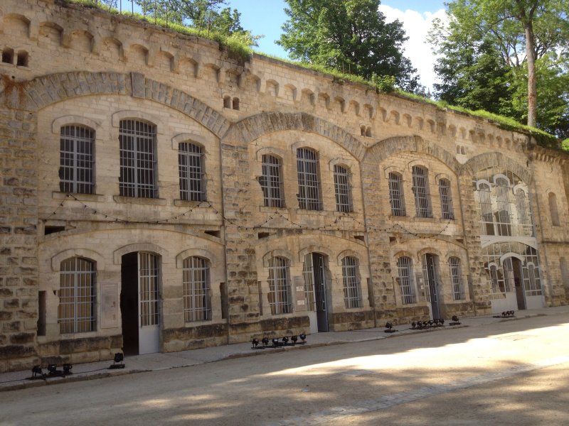 Chivres-Val