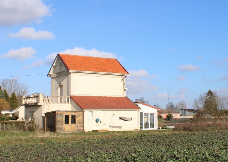 Holnon