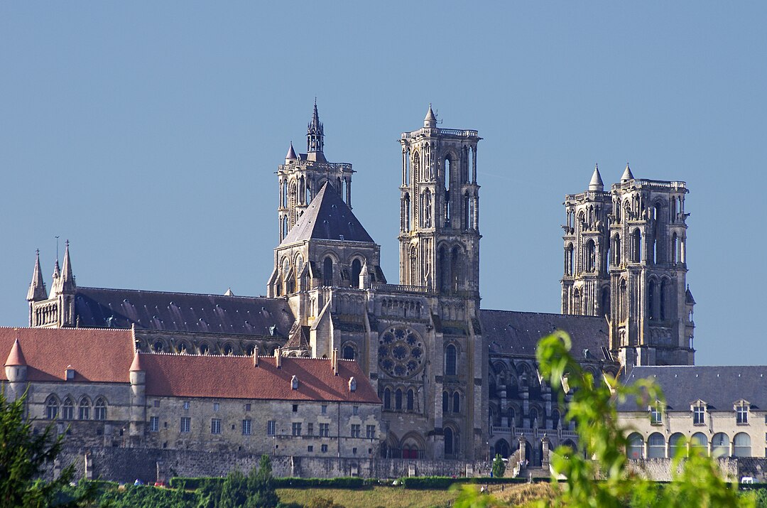 Photo 10 — Laon, Aisne (02000)