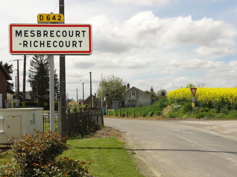 Mesbrecourt-Richecourt