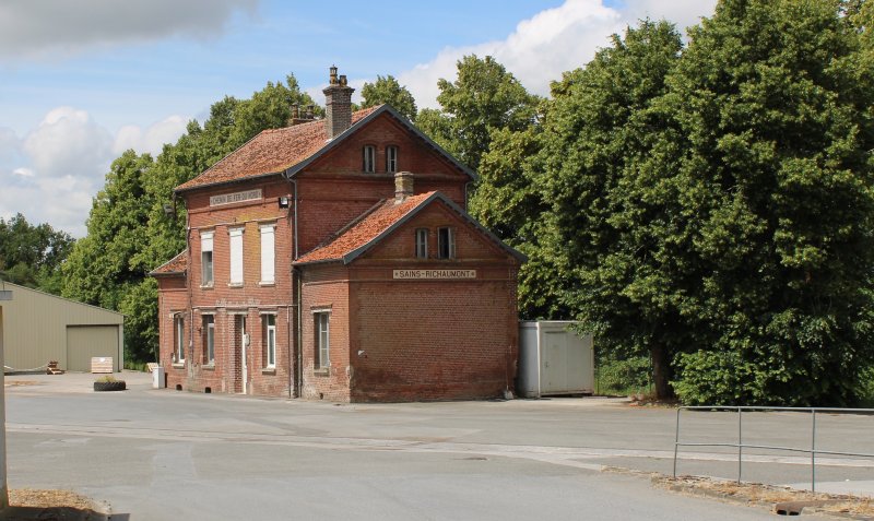 Sains-Richaumont