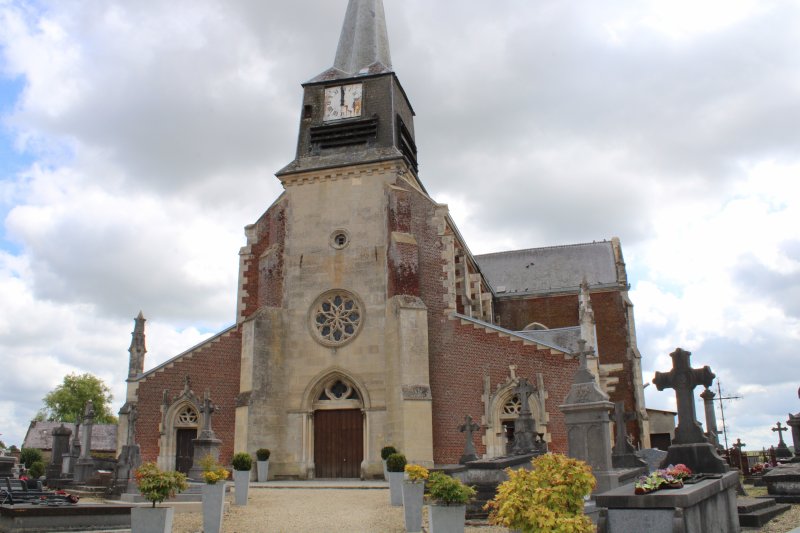 Sains-Richaumont