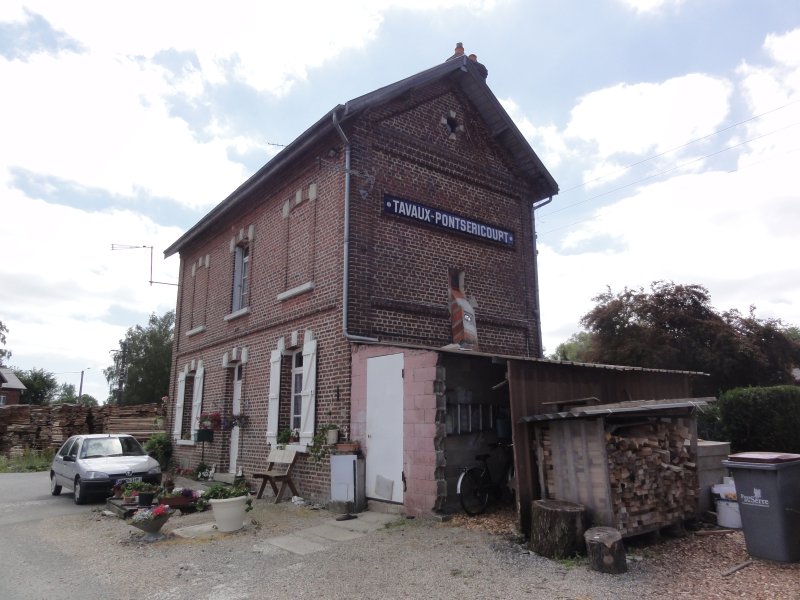 Tavaux-et-Pontséricourt