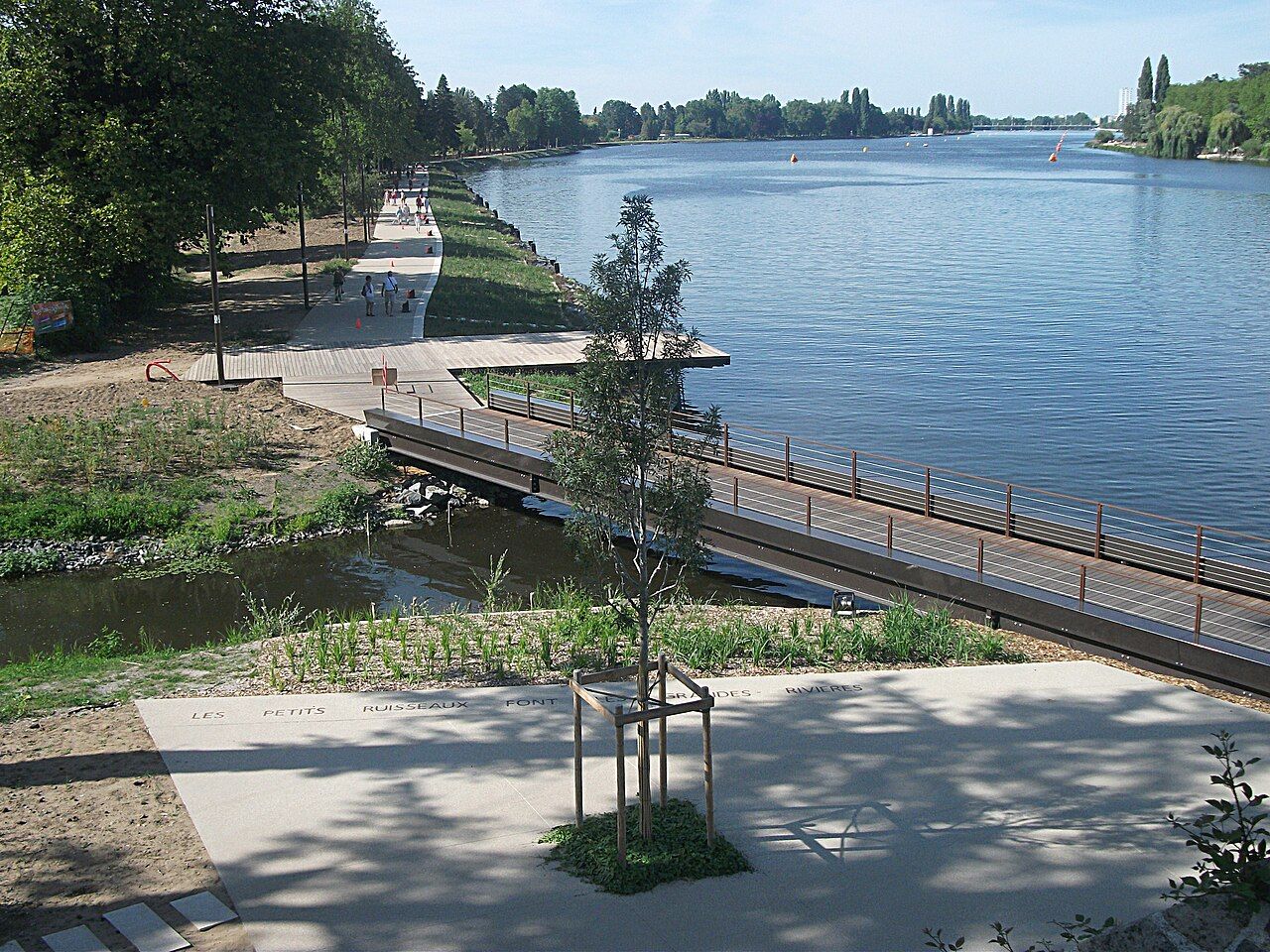 Photo 6 — Bellerive-sur-Allier, Allier (03700)