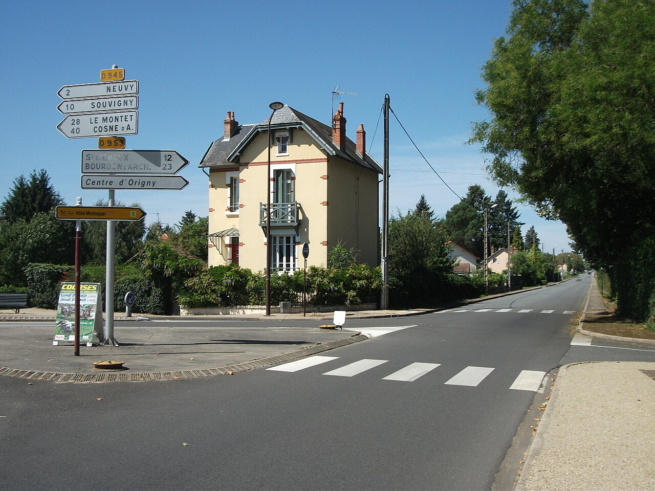 Photo 5 — Bourbon-l'Archambault, Allier (03160)